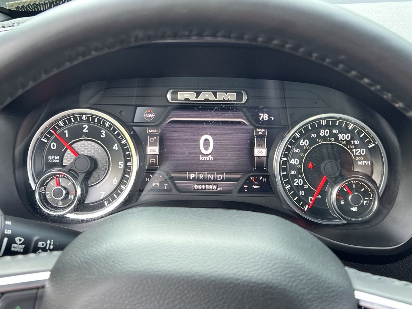 Used 2024 RAM 1500 Laramie AWD/4WD image 22