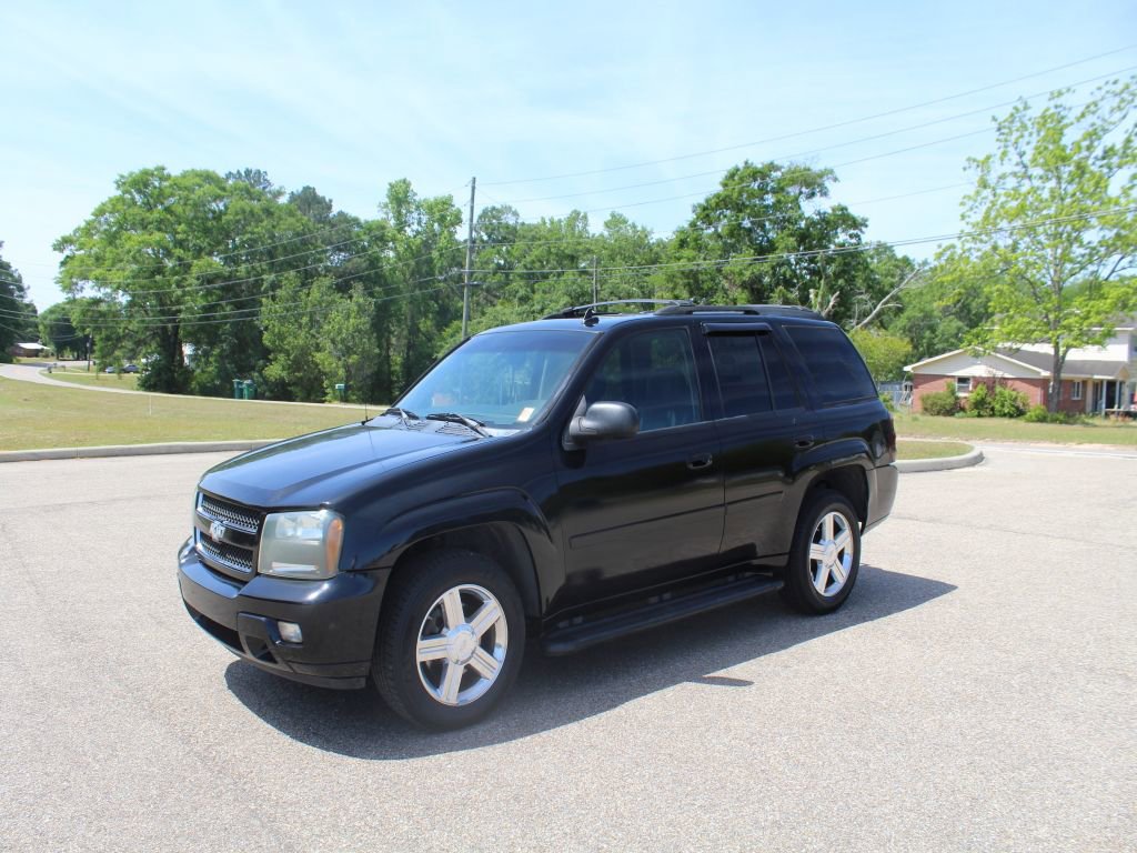 Used 2007 Chevrolet TrailBlazer LT AWD/4WD image 1