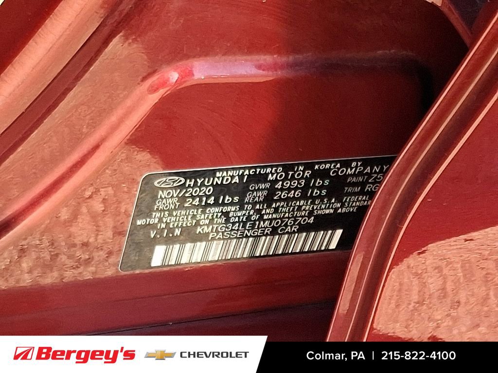 Used 2021 Genesis G70 3.3T image 29