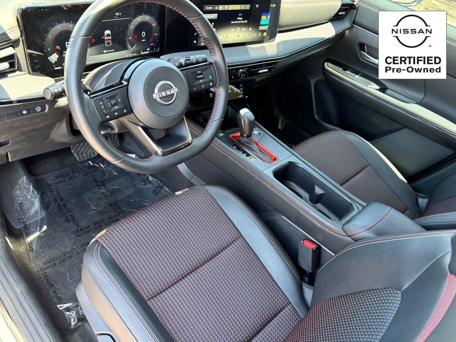 Certified 2025 Nissan Kicks SR FWD image 16