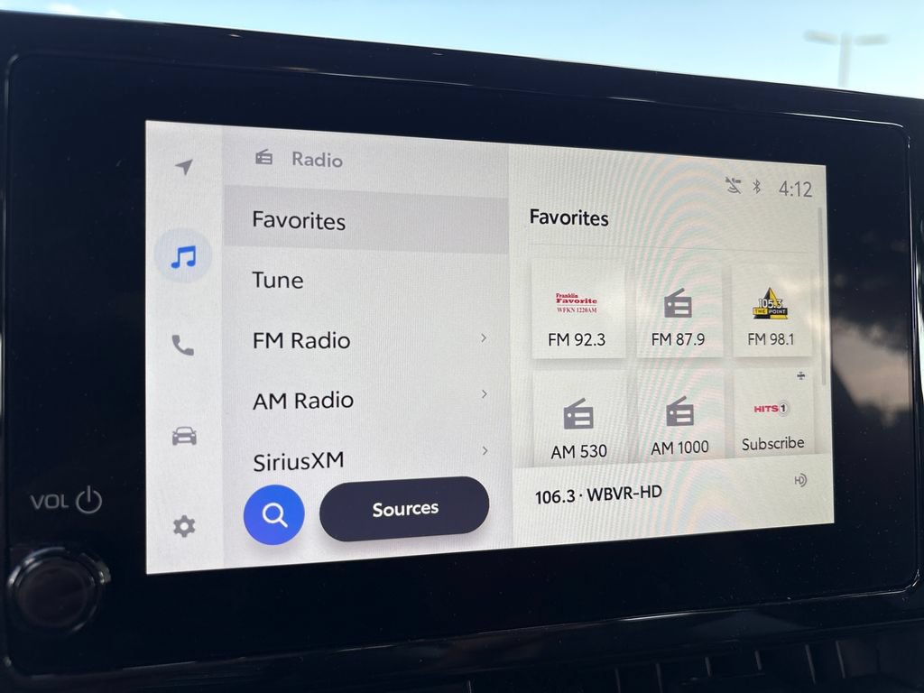 Used 2025 Toyota Corolla LE FWD image 25