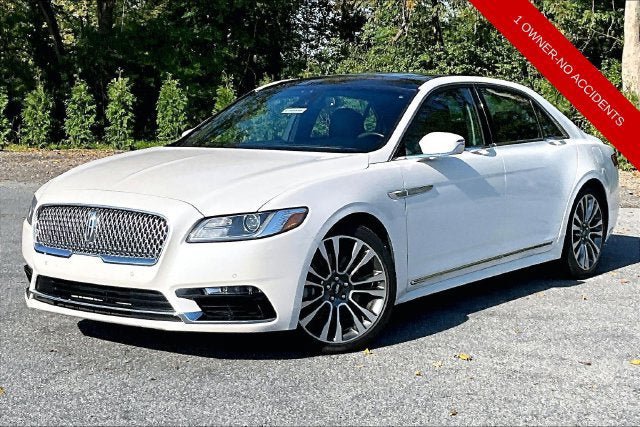 Used 2017 Lincoln Continental Reserve w/ Climate Package AWD/4WD image 1