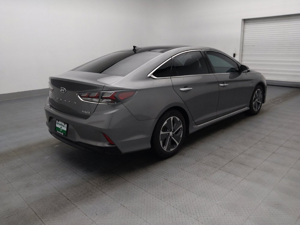 Used 2018 Hyundai Sonata Limited w/ Ultimate Package 02 FWD image 10