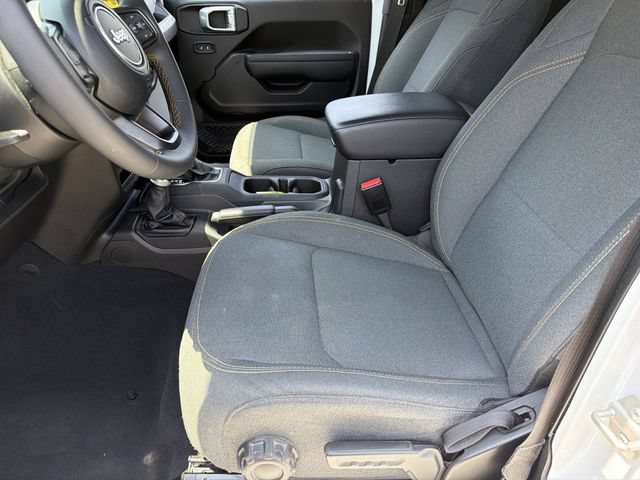 Used 2024 Jeep Wrangler Unlimited Sport AWD/4WD image 21