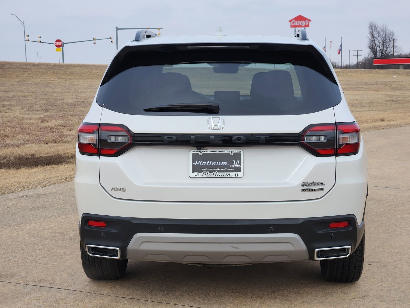 Certified 2024 Honda Pilot Touring image 8