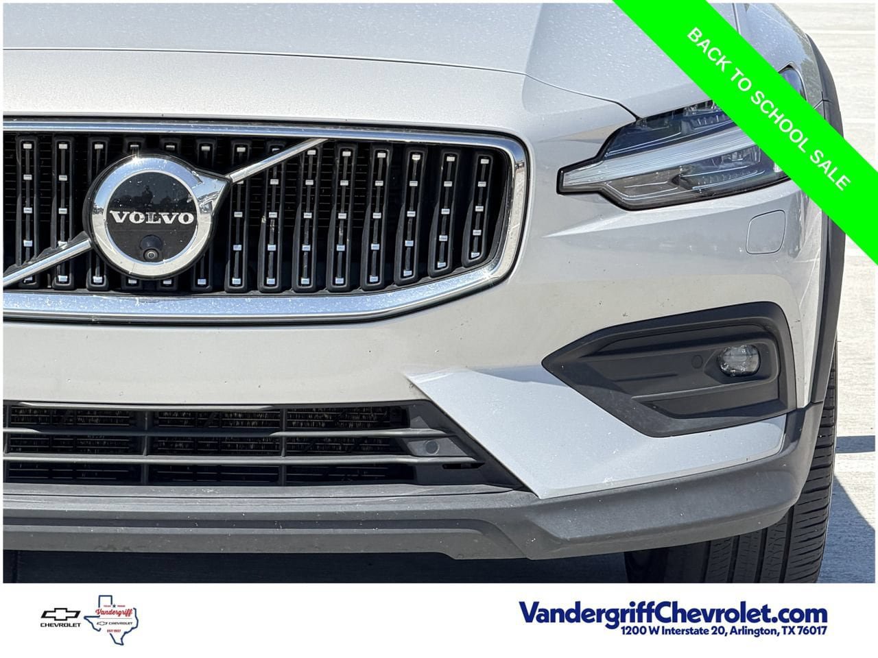 Used 2025 Volvo V60 B5 Cross Country Plus AWD/4WD image 8