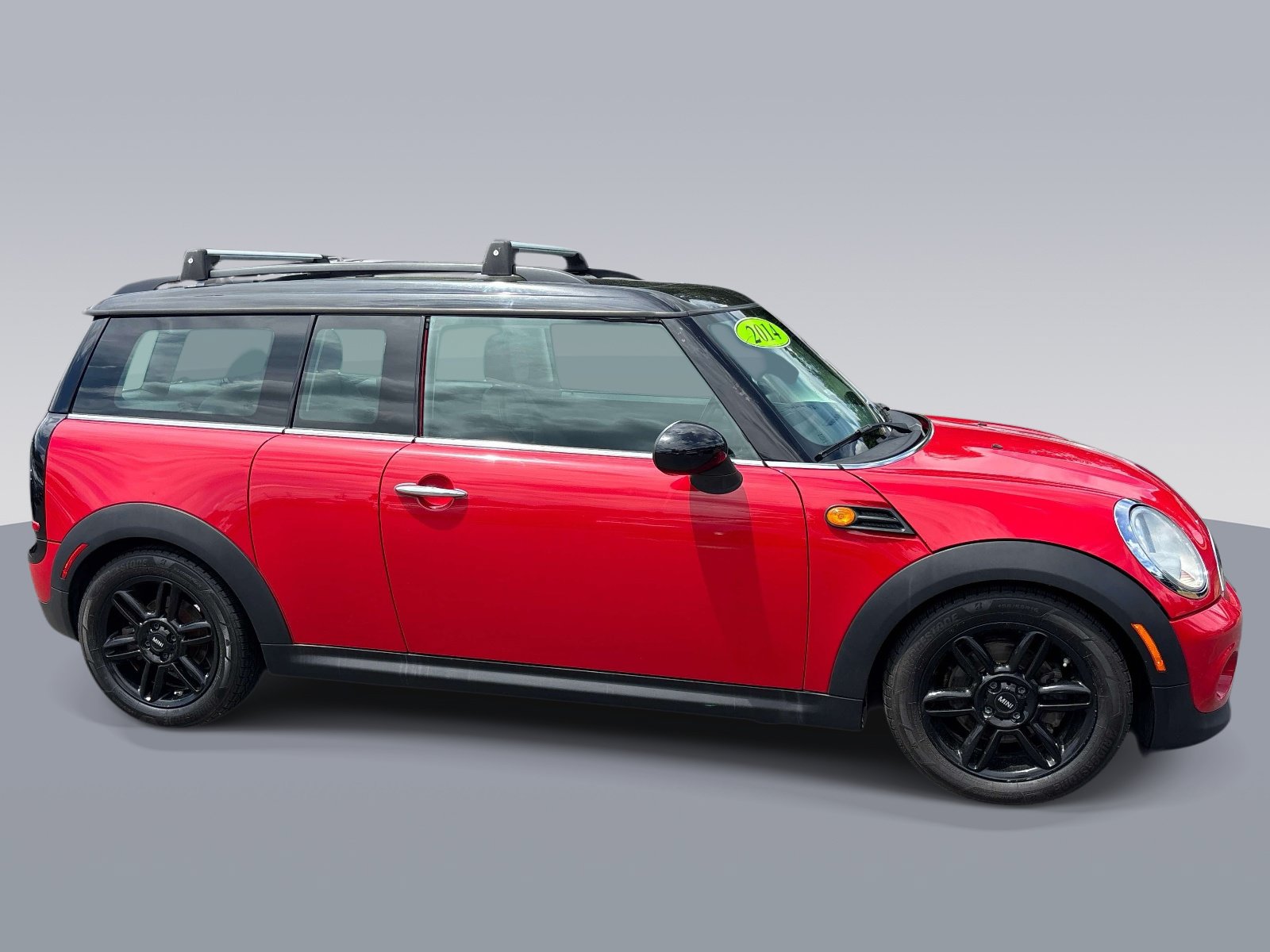 Used 2014 MINI Cooper Clubman FWD image 2