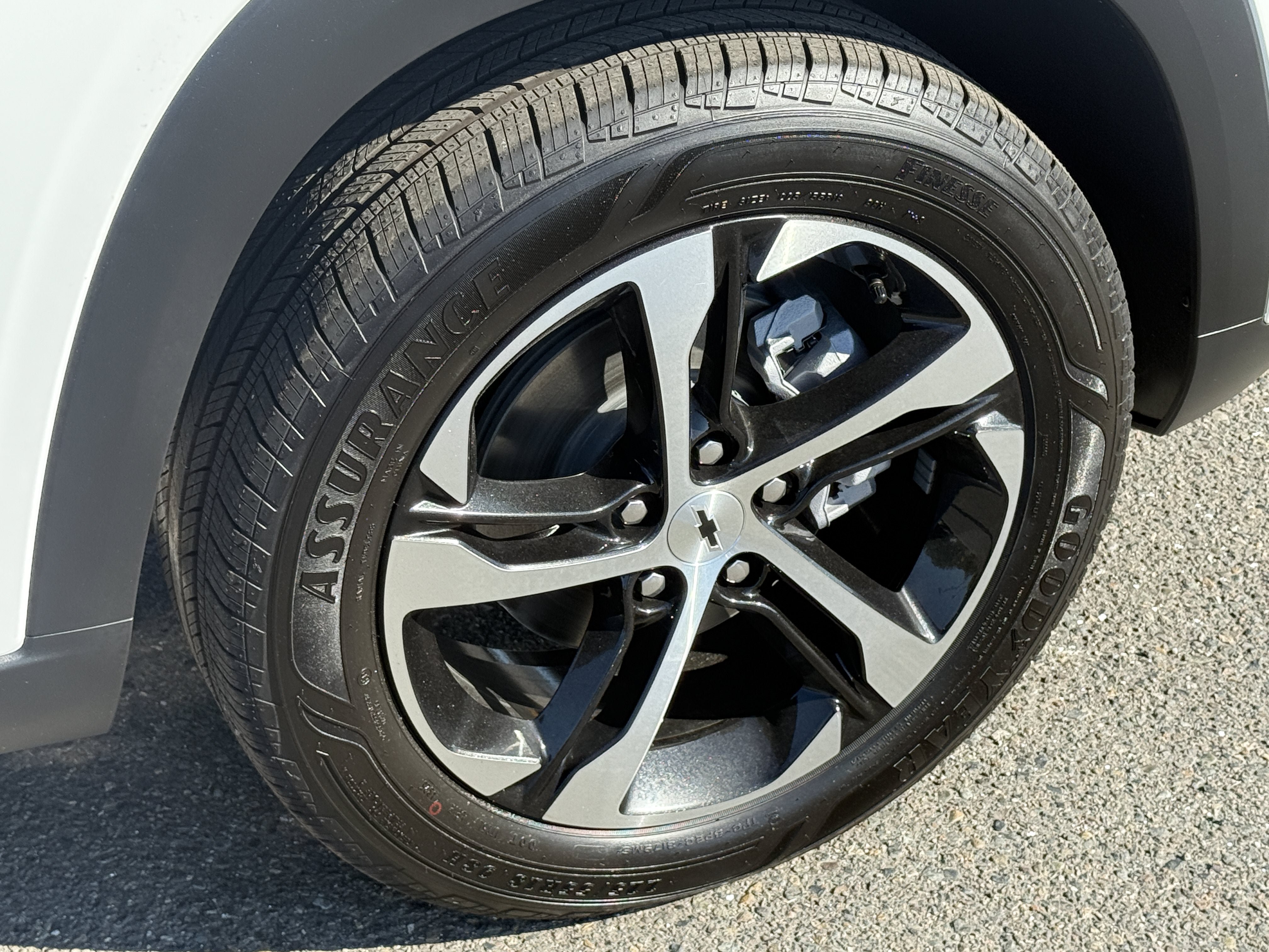 New 2026 Chevrolet Trax RS w/ Driver Confidence Package FWD image 27