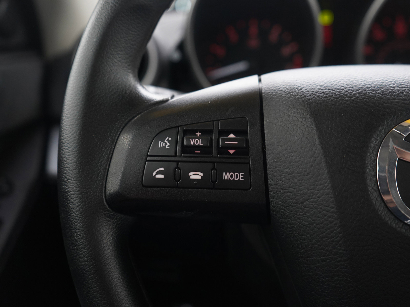 Used 2011 MAZDA MAZDA3 i Touring FWD image 22