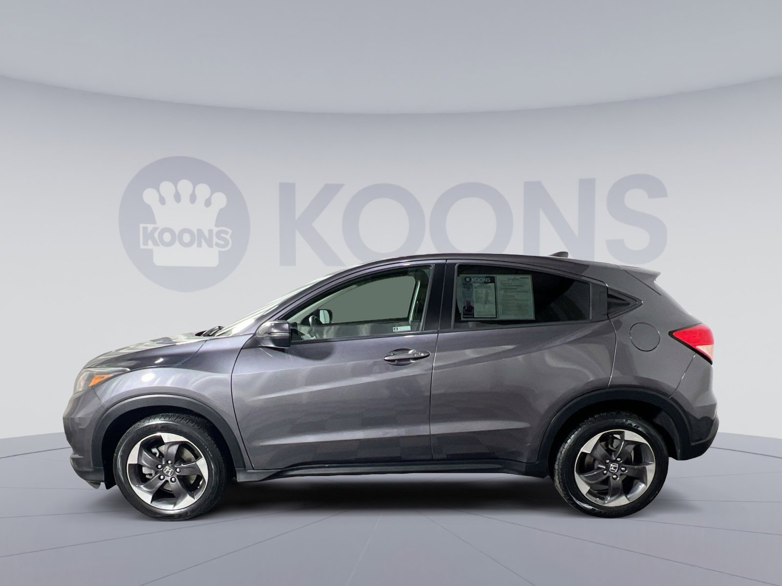 Used 2018 Honda HR-V EX image 2