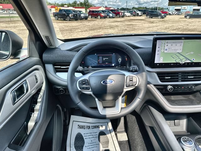 New 2026 Ford Explorer Active w/ Active Comfort Package AWD/4WD image 13