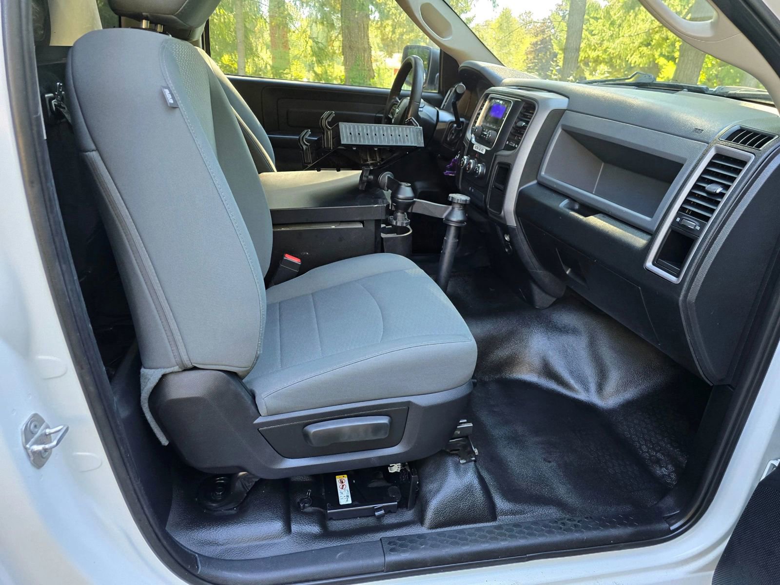 Used 2015 RAM 2500 Tradesman w/ Popular Equipment Group image 11