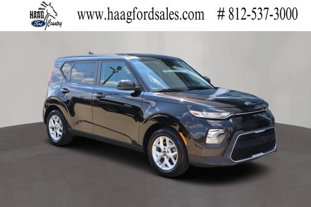 Used 2021 Kia Soul S FWD image 1