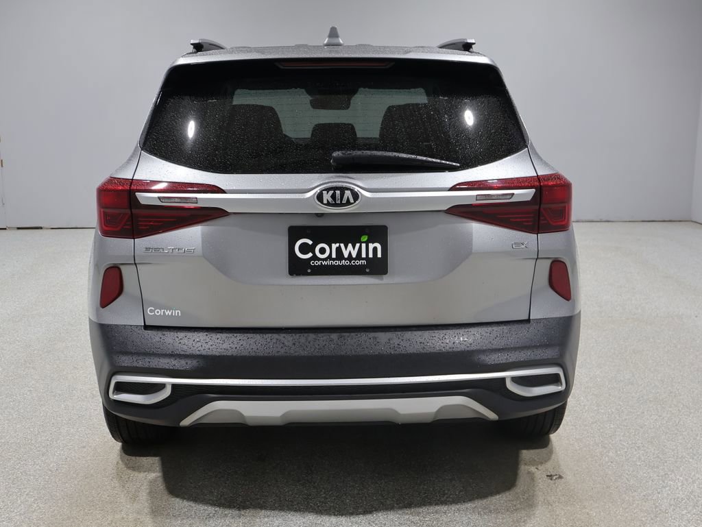 Used 2021 Kia Seltos EX image 3