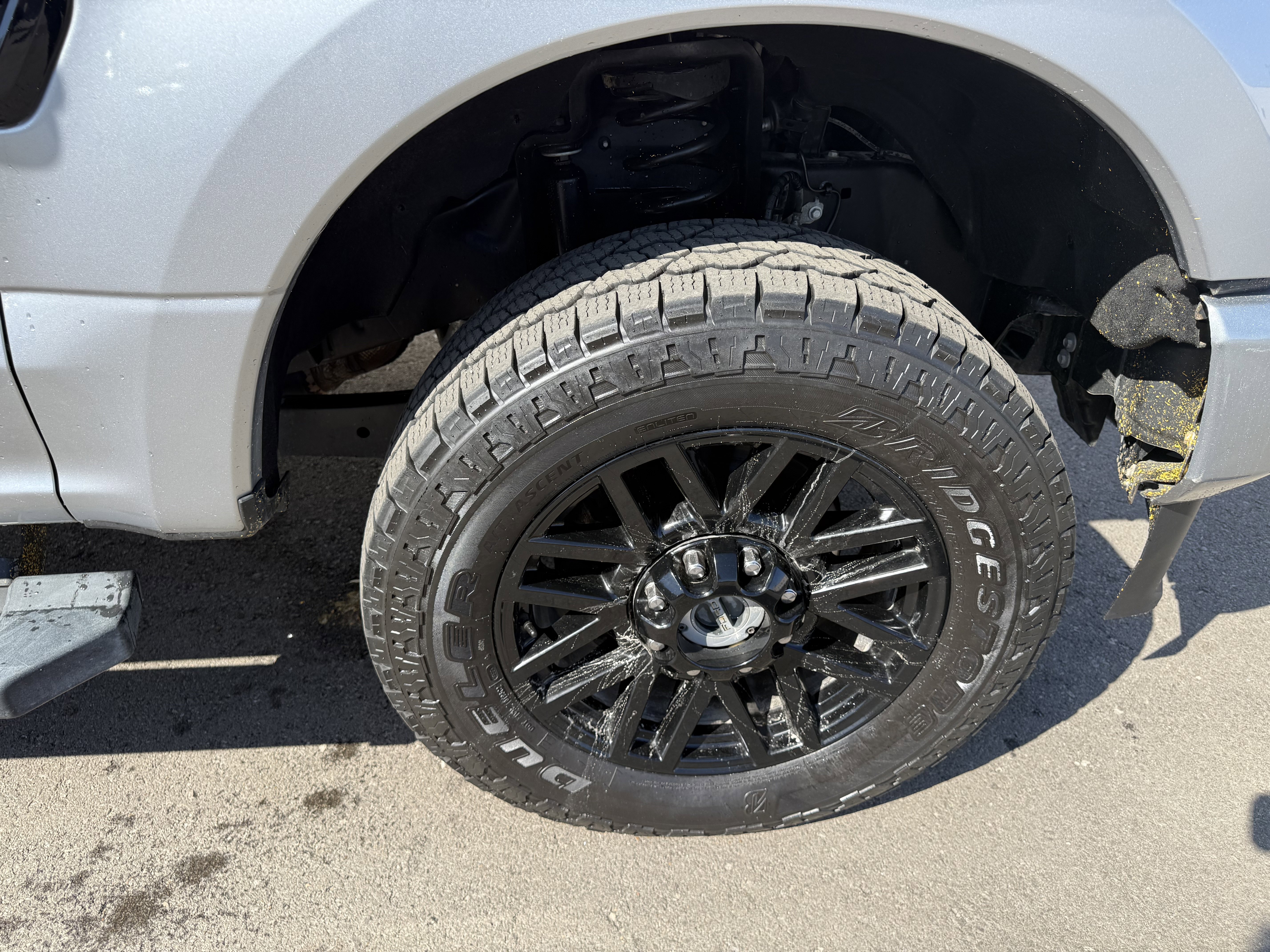 Used 2022 Ford F250 Lariat w/ Black Appearance Package image 15