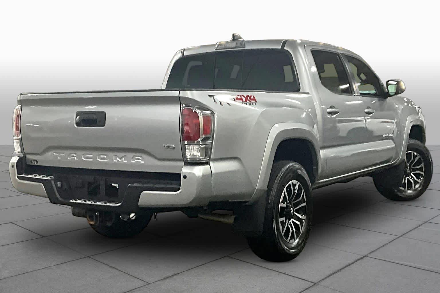 Used 2023 Toyota Tacoma TRD Sport w/ Technology Package AWD/4WD image 13