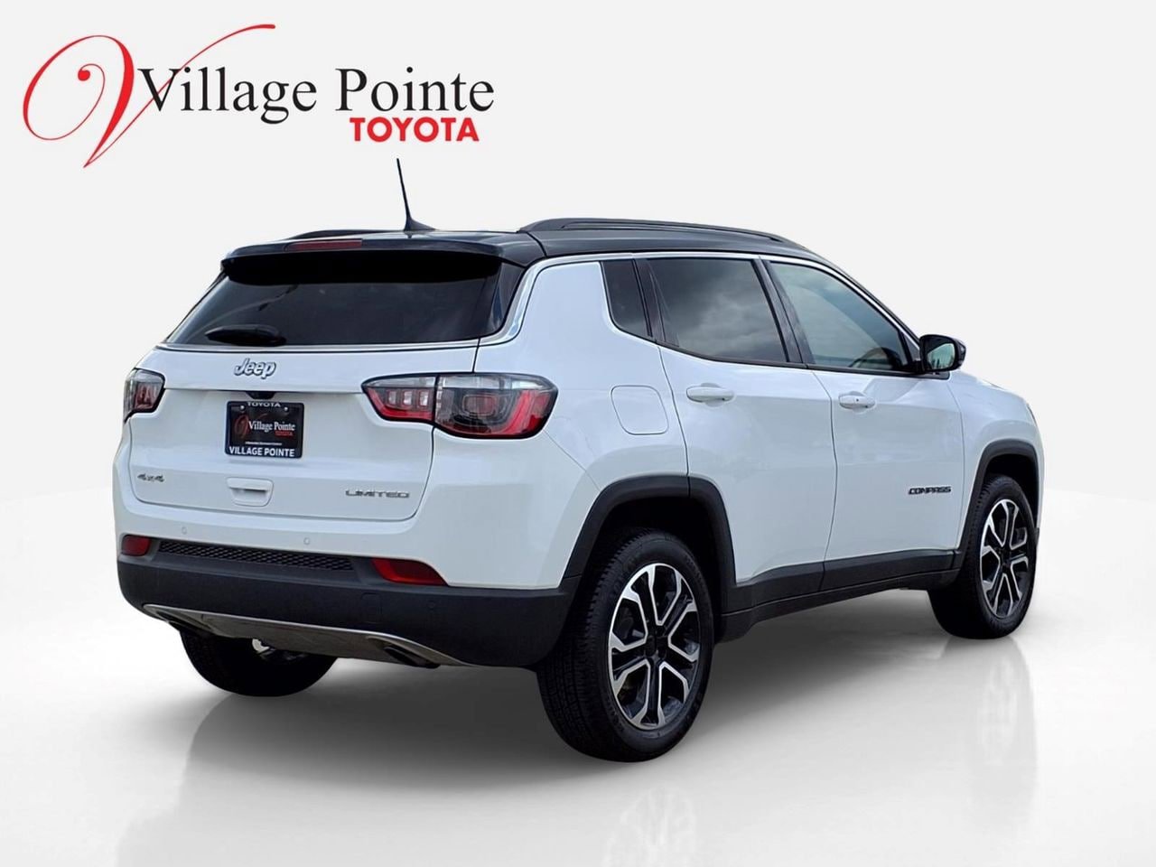 Used 2023 Jeep Compass Limited AWD/4WD image 7