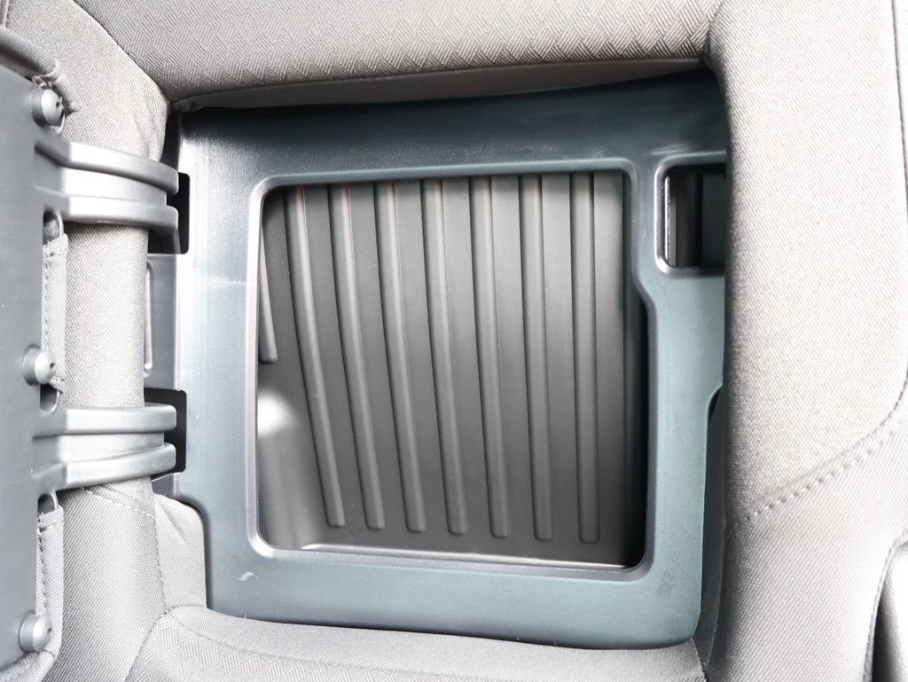 New 2026 GMC Sierra 3500 SLE w/ Preferred Package AWD/4WD image 29