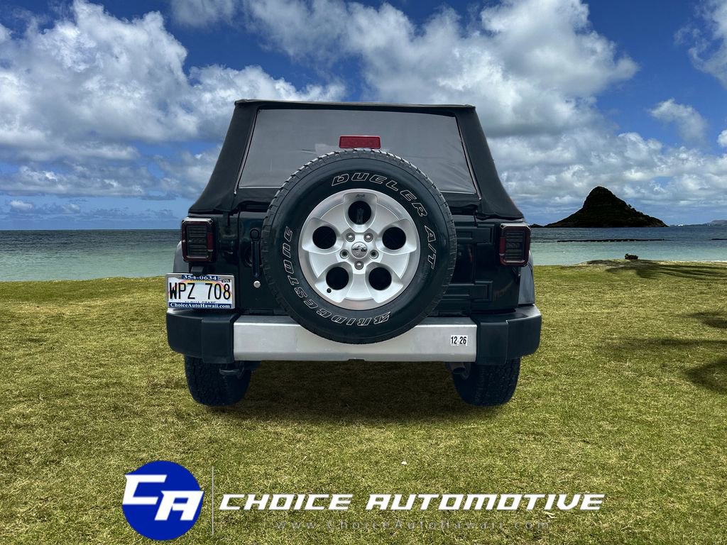 Used 2013 Jeep Wrangler Unlimited Sahara w/ Connectivity Group image 8