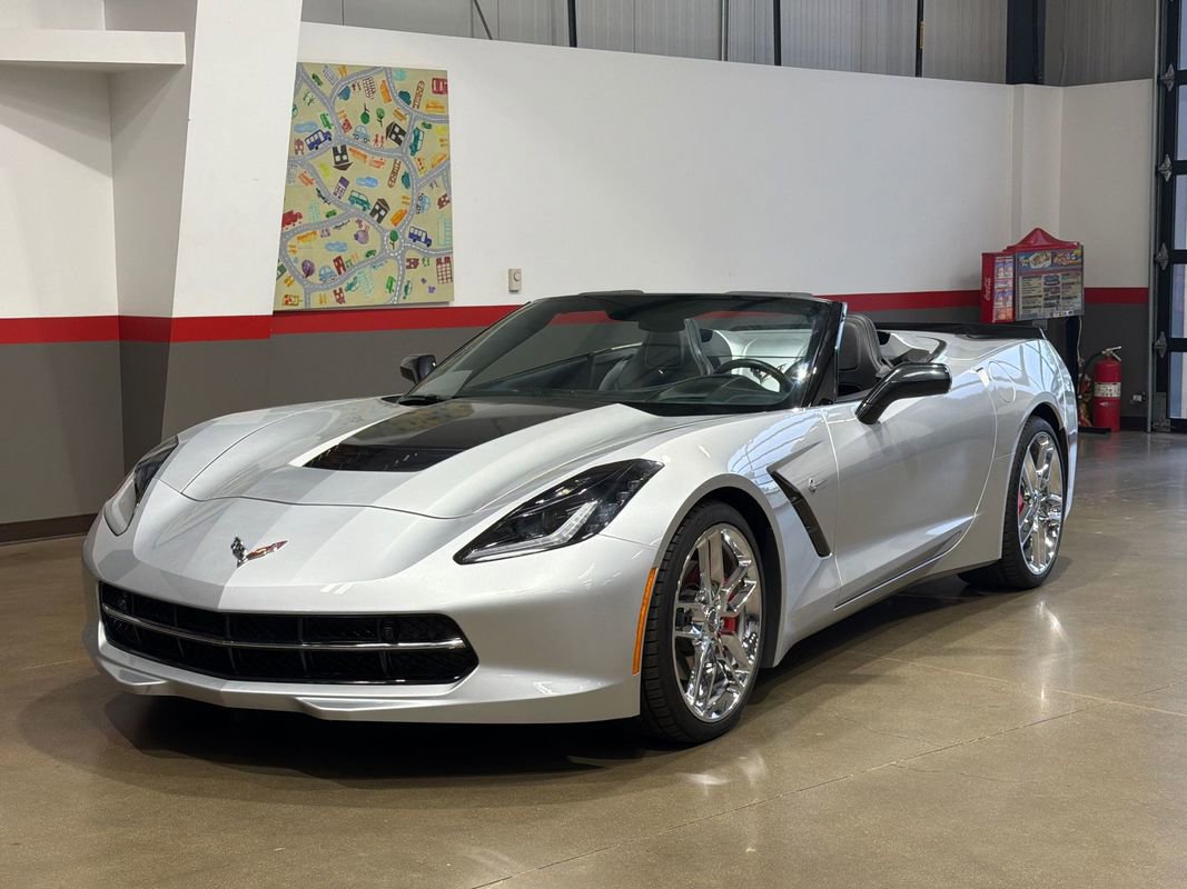 Used 2016 Chevrolet Corvette Stingray Convertible w/ 3LT Preferred Equipment Group RWD image 6