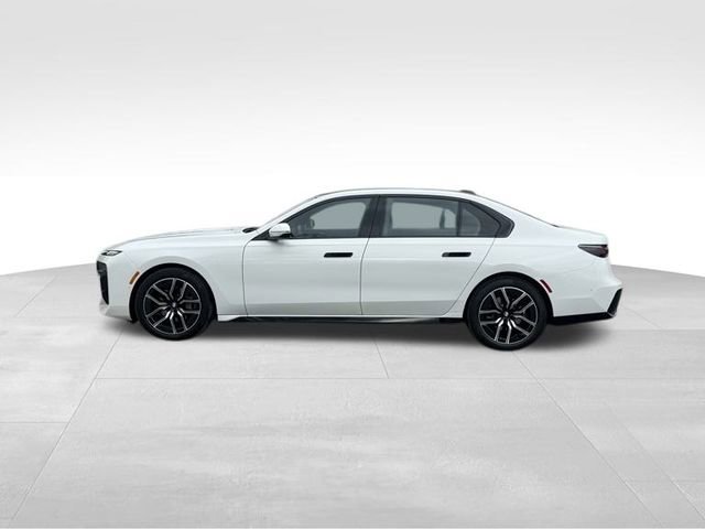 Certified 2025 BMW 740i xDrive video 2