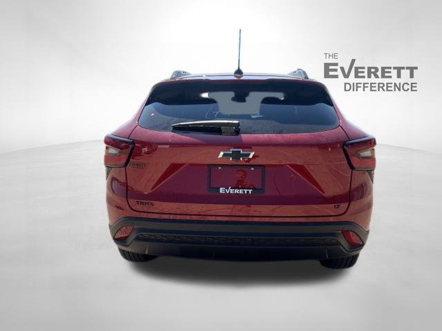 New 2026 Chevrolet Trax LT w/ Driver Confidence Package FWD image 6