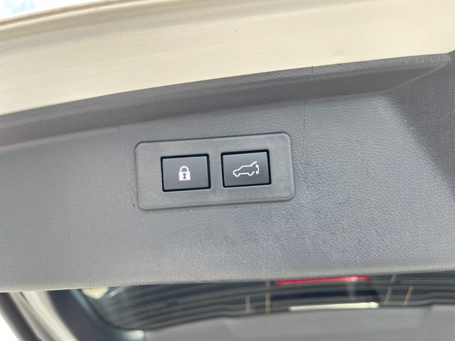 Certified 2025 Subaru Outback Premium AWD/4WD image 17
