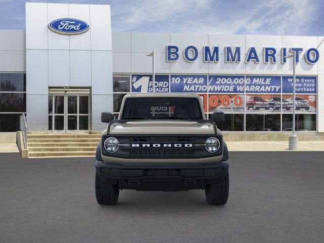New 2025 Ford Bronco 4-Door image 6