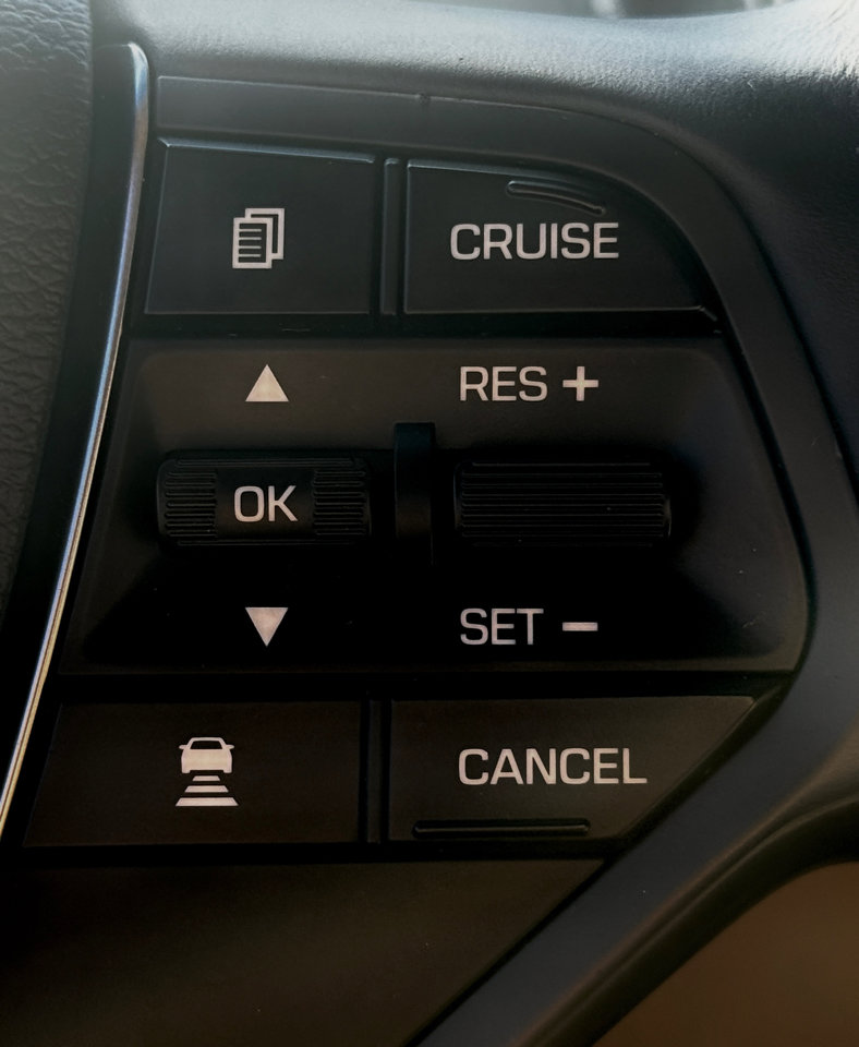 Used 2016 Hyundai Sonata Limited w/ Option Group 04 image 29