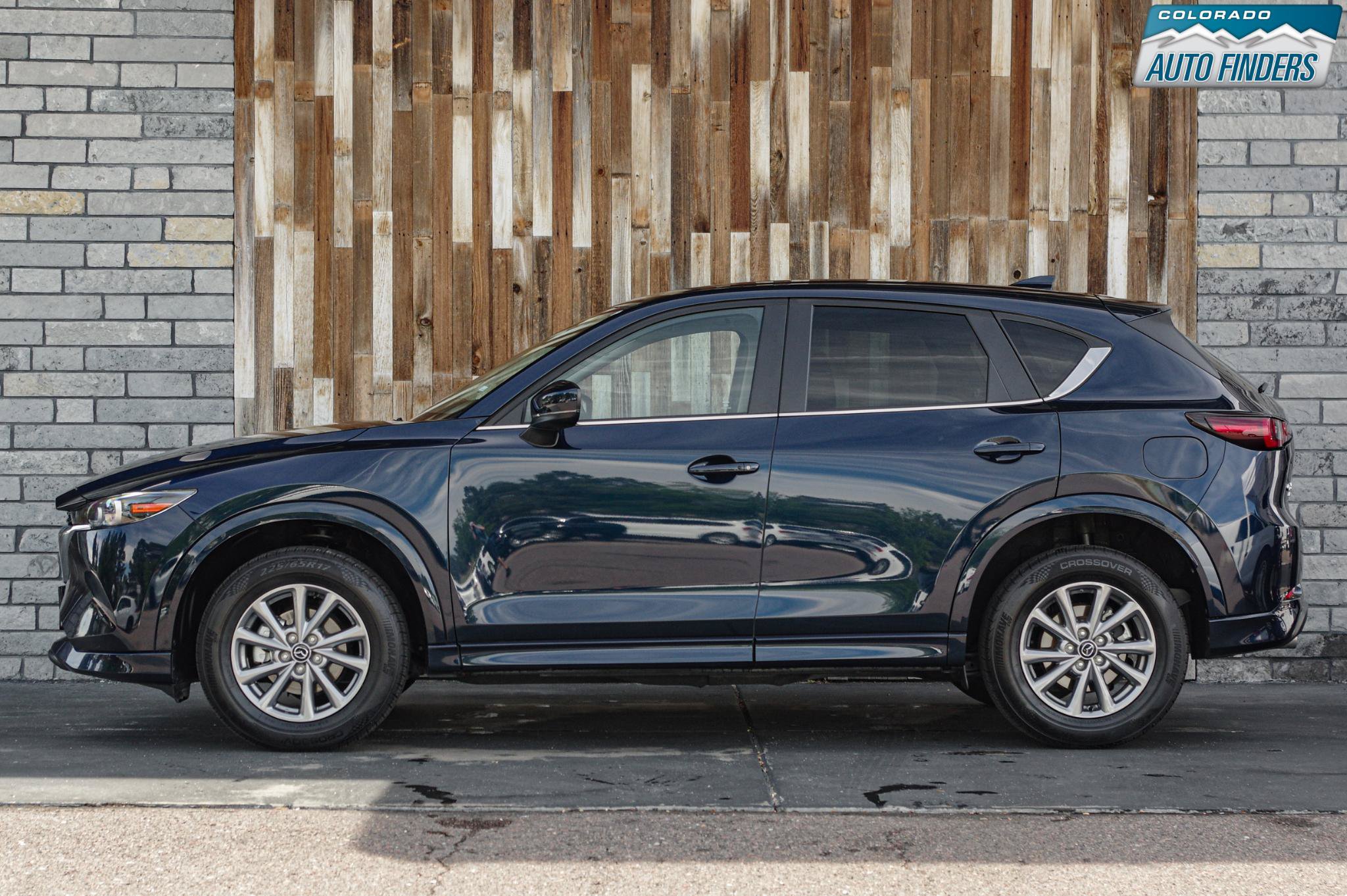Used 2025 MAZDA CX-5 AWD 2.5 S w/ Preferred Package image 3