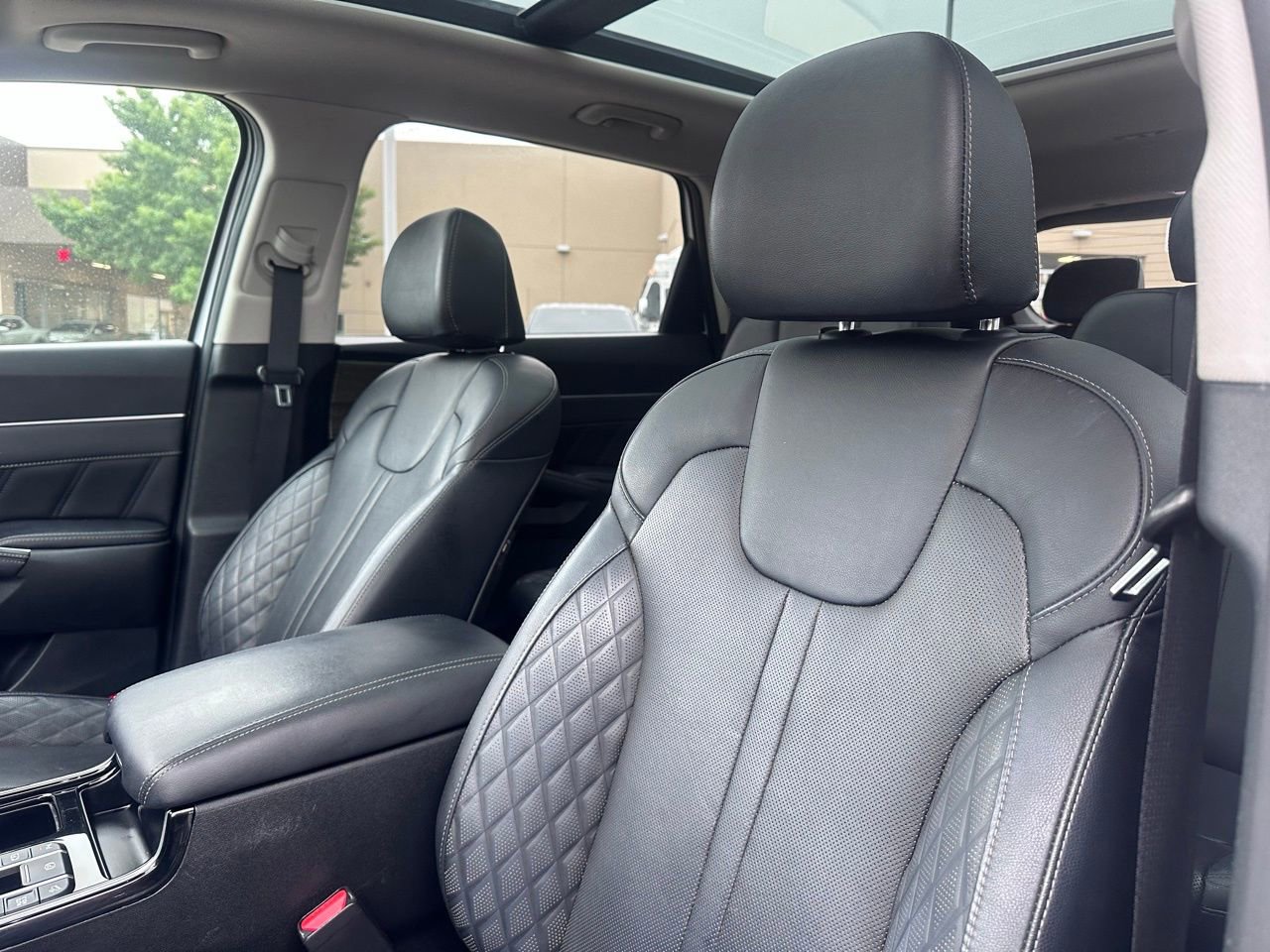 Used 2021 Kia Sorento SX Prestige image 24