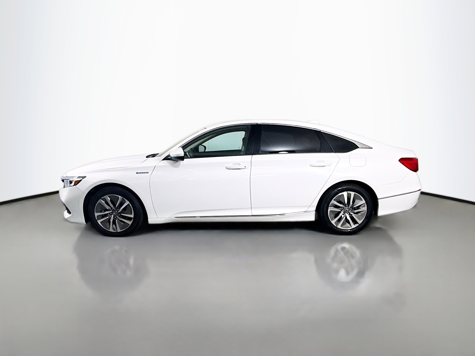 Used 2021 Honda Accord EX image 6