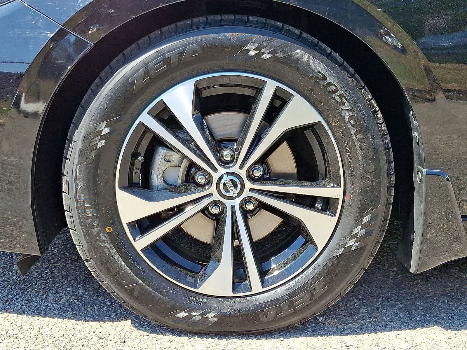 Used 2023 Nissan Sentra SV w/ All-Weather Package FWD image 36