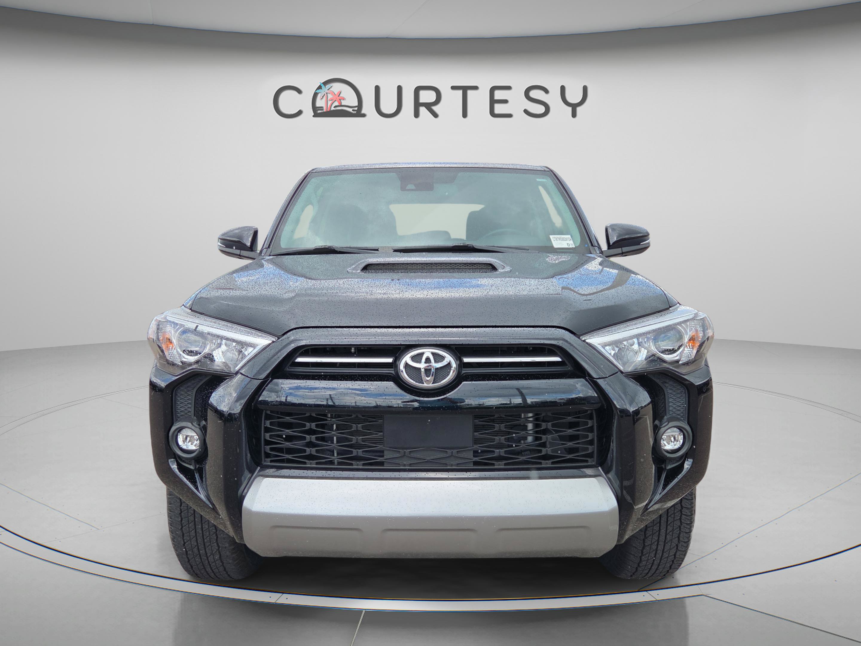 Certified 2021 Toyota 4Runner TRD Off-Road Premium w/ Moonroof Package AWD/4WD image 8