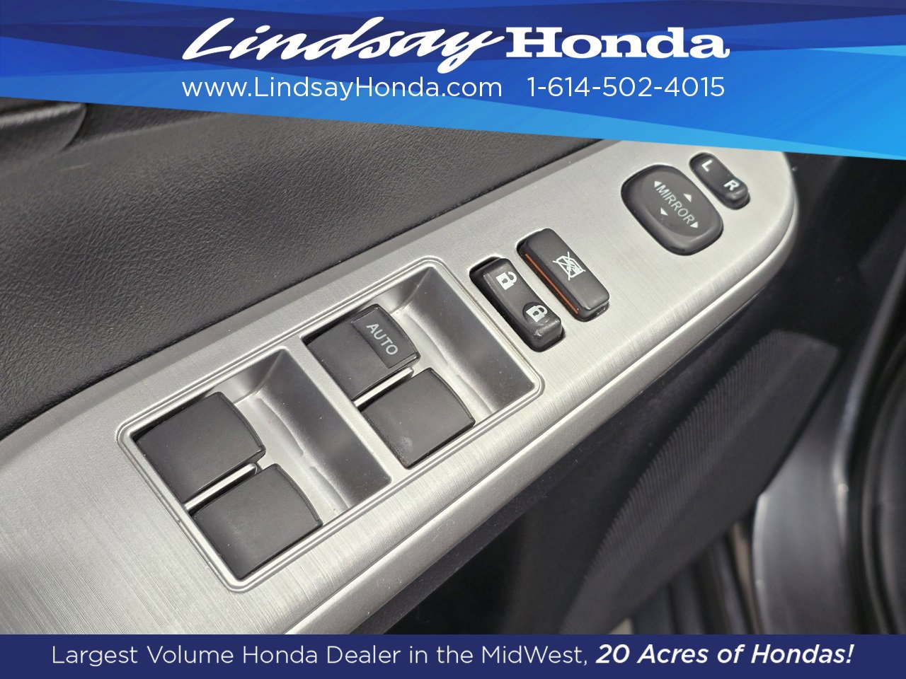 Used 2013 Toyota Camry SE image 20