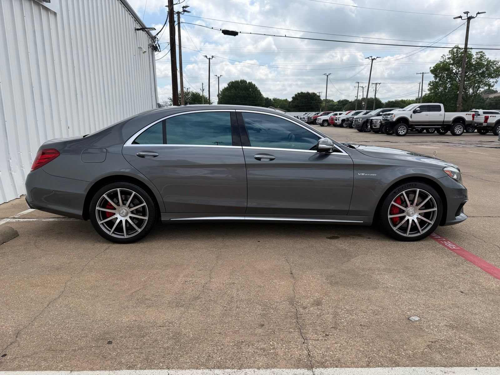 Used 2017 Mercedes-Benz S 63 AMG 4MATIC Sedan w/ Driver Assistance Package image 8
