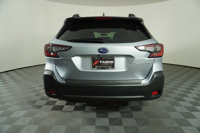New 2025 Subaru Outback Premium image 6