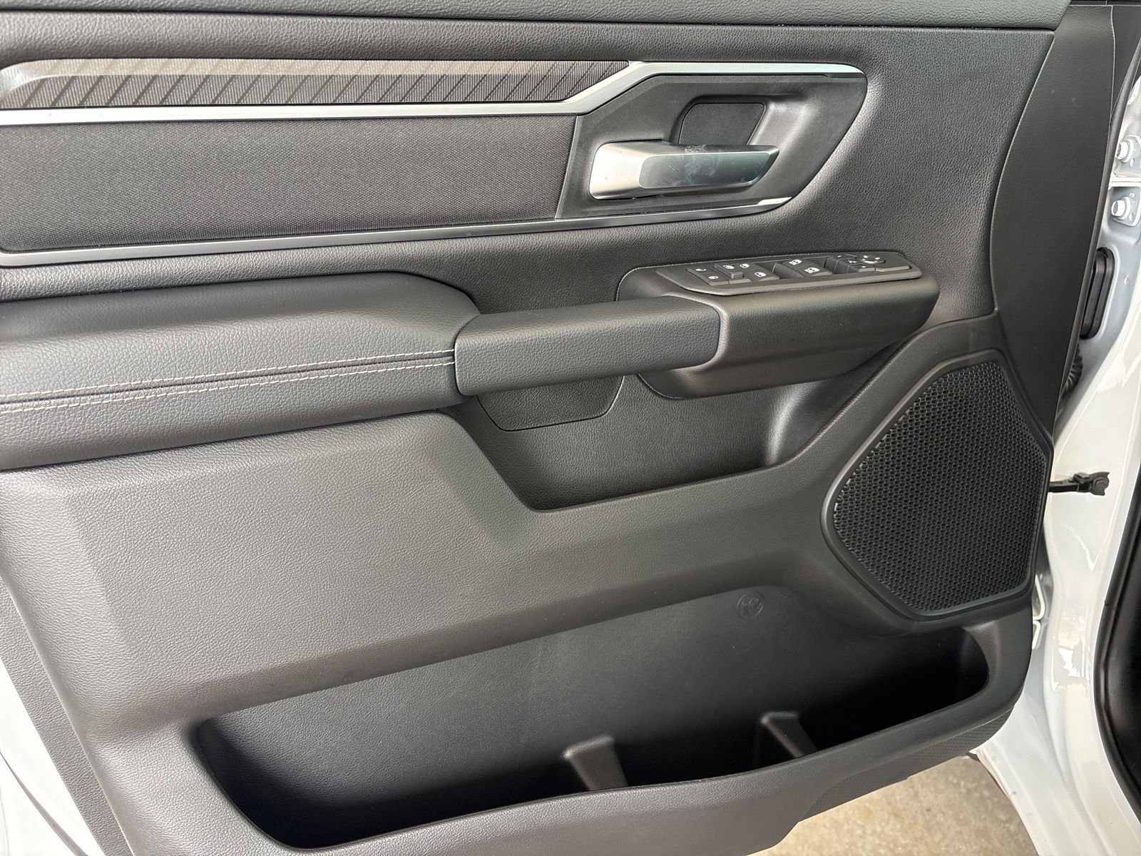 New 2026 RAM 1500 Lone Star AWD/4WD image 9