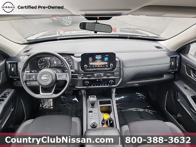 Certified 2024 Nissan Pathfinder S image 23