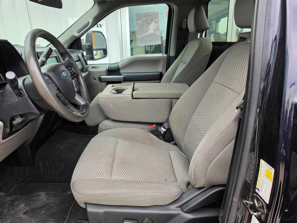 Used 2021 Ford F350 XLT w/ XLT Value Package AWD/4WD image 7