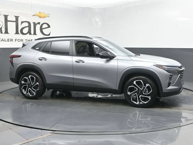 New 2026 Chevrolet Trax RS w/ Sunroof Package FWD image 27