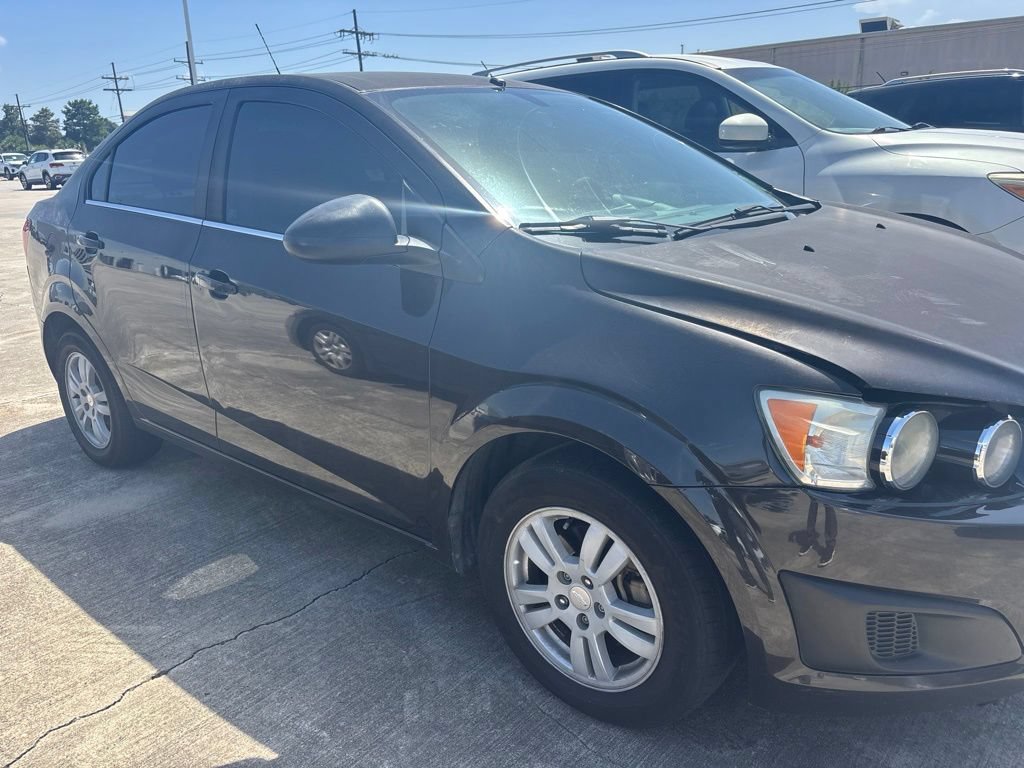 Used 2016 Chevrolet Sonic LT FWD image 17