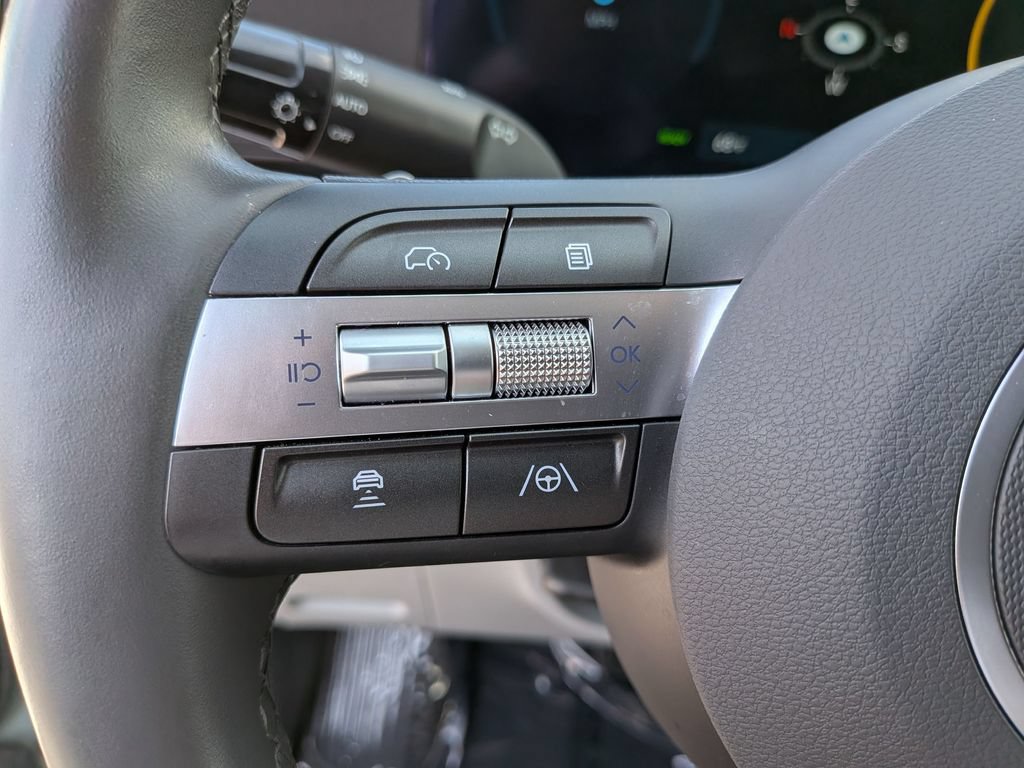 Certified 2024 Hyundai Kona SEL FWD image 17