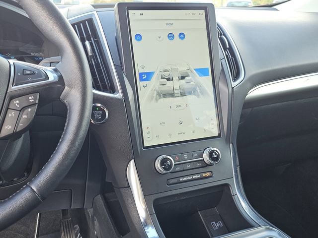 Certified 2024 Ford Edge Titanium image 10