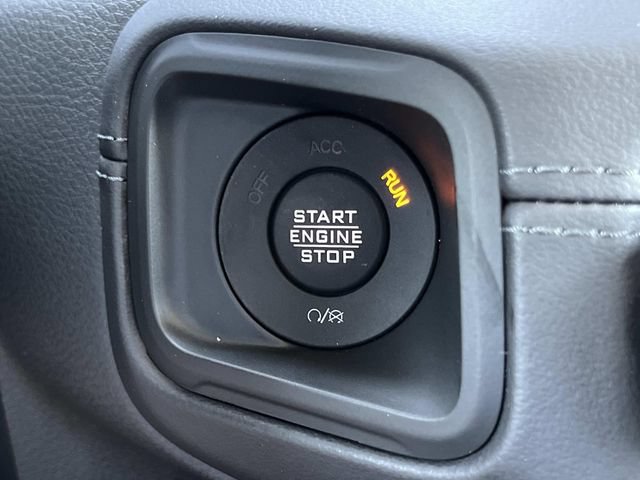 New 2026 Jeep Gladiator Mojave AWD/4WD image 30