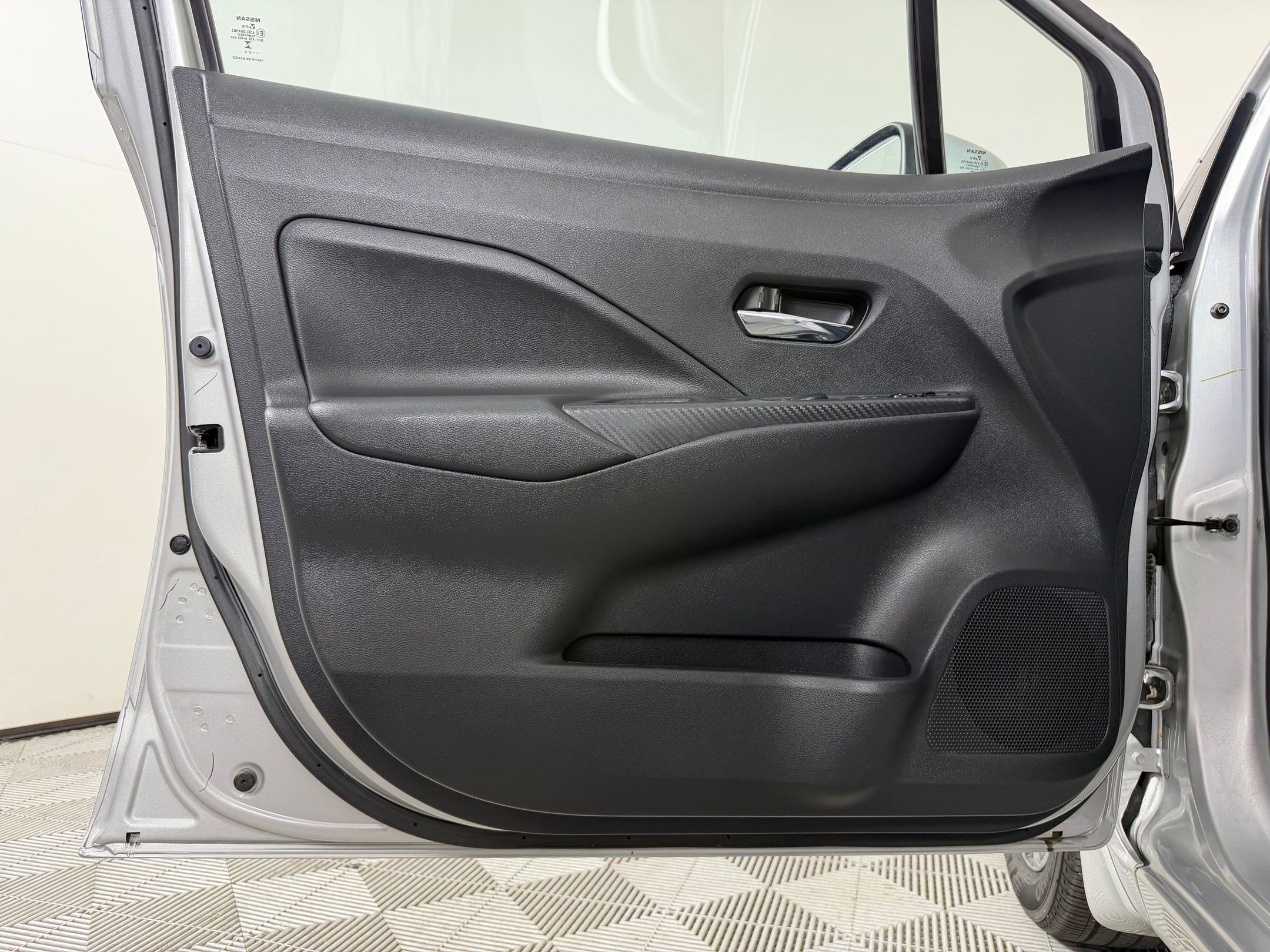 Used 2024 Nissan Versa SV w/ Trunk Package FWD image 21