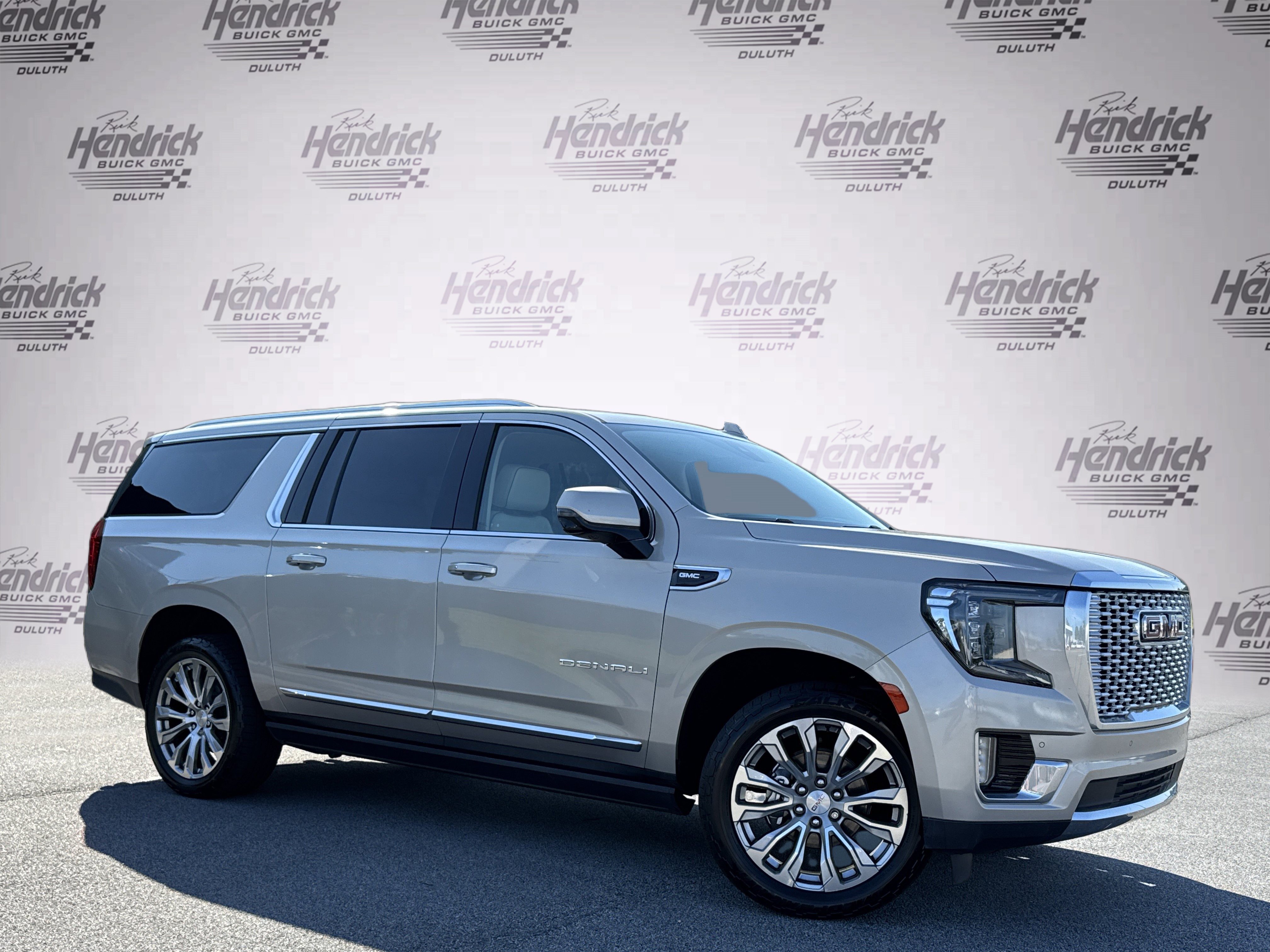 Used 2022 GMC Yukon XL Denali AWD/4WD video 2