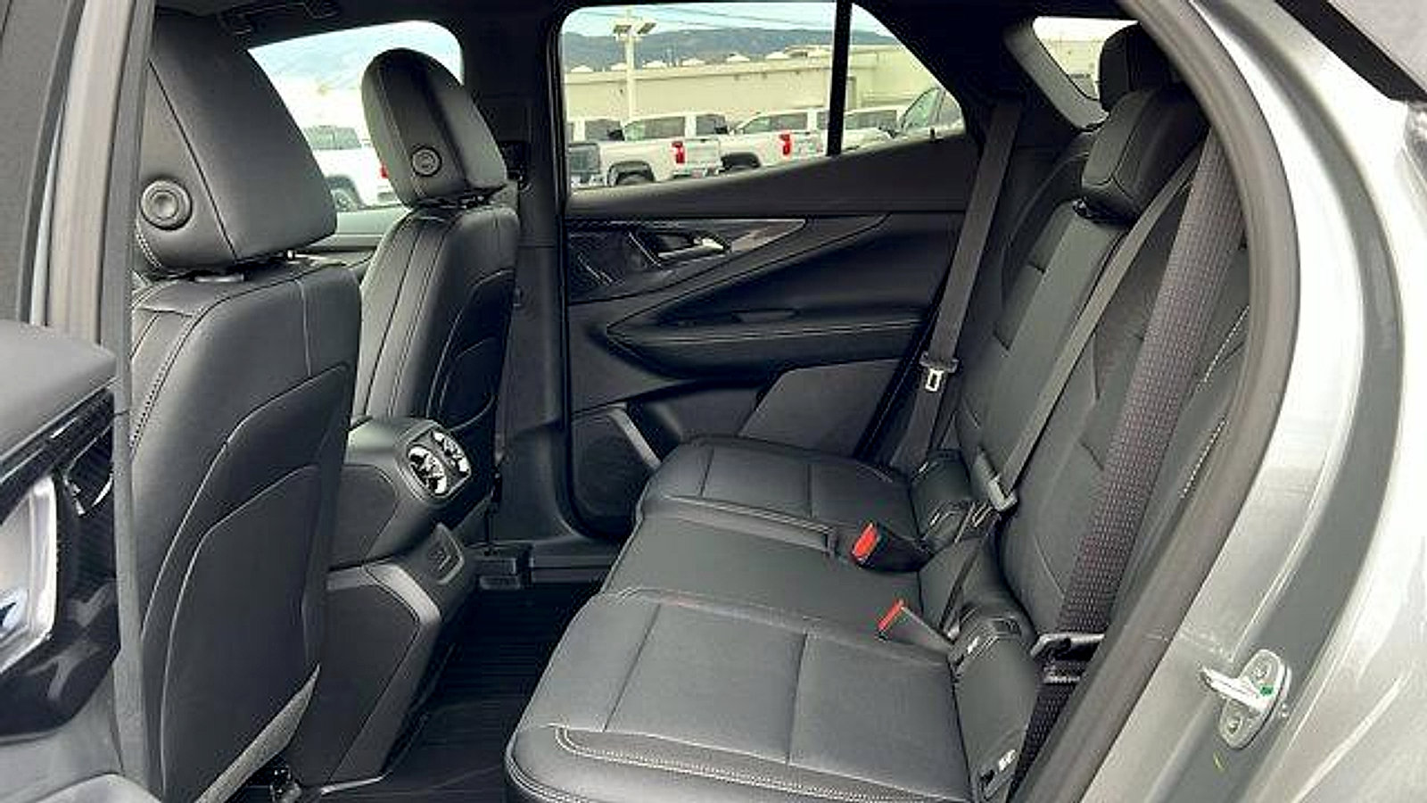 New 2026 Chevrolet Blazer EV LT image 13