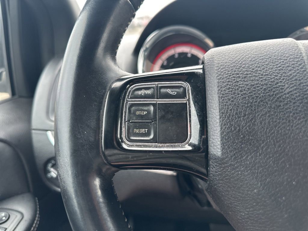 Used 2018 Dodge Grand Caravan SXT w/ Blacktop Package image 21