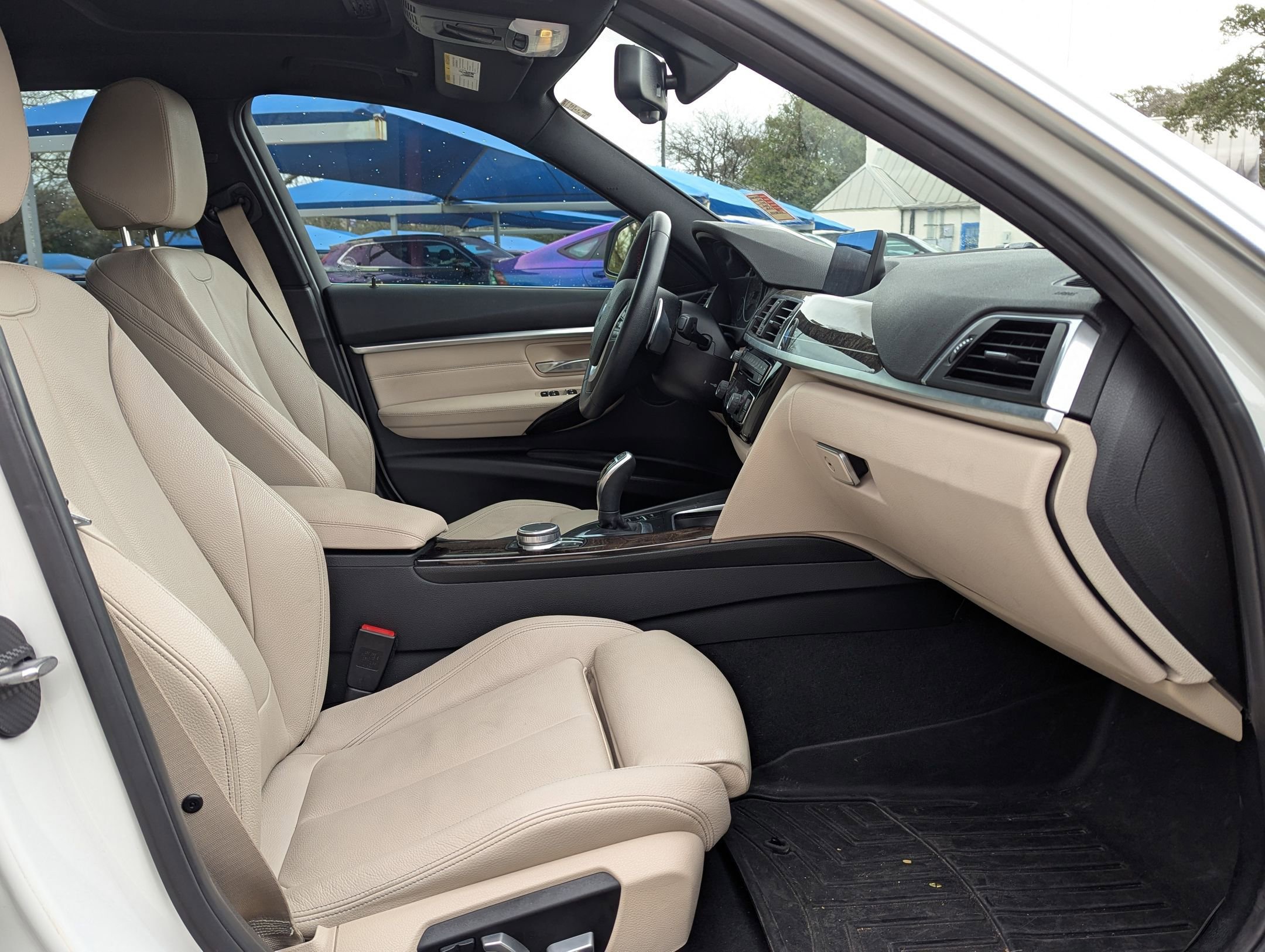 Used 2017 BMW 330i Sedan image 27